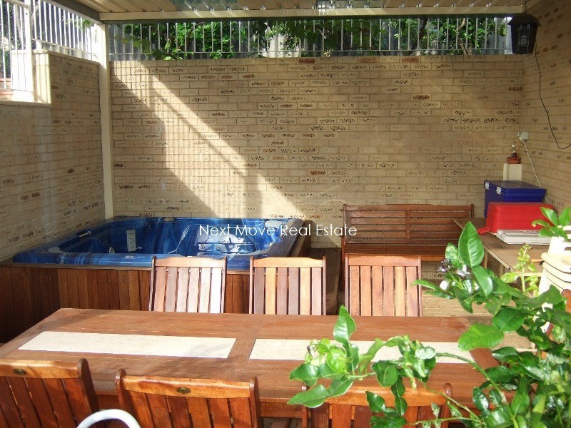 55 Leonard Way, Spearwood WA 6163