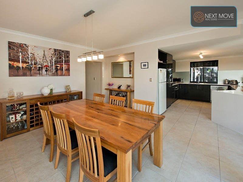 10 Danzil Street, Willagee WA 6156