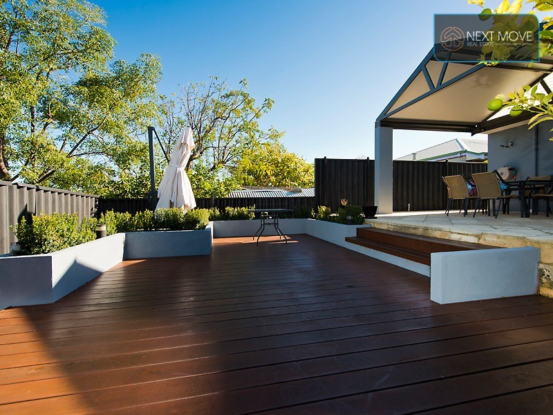 10 Danzil Street, Willagee WA 6156
