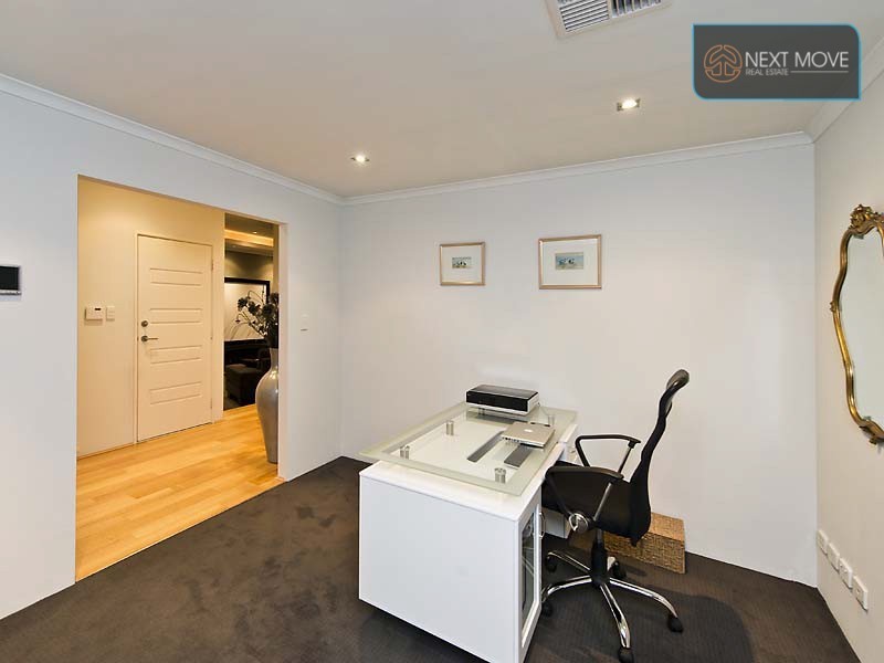 27 Keppell St, Willagee WA 6156