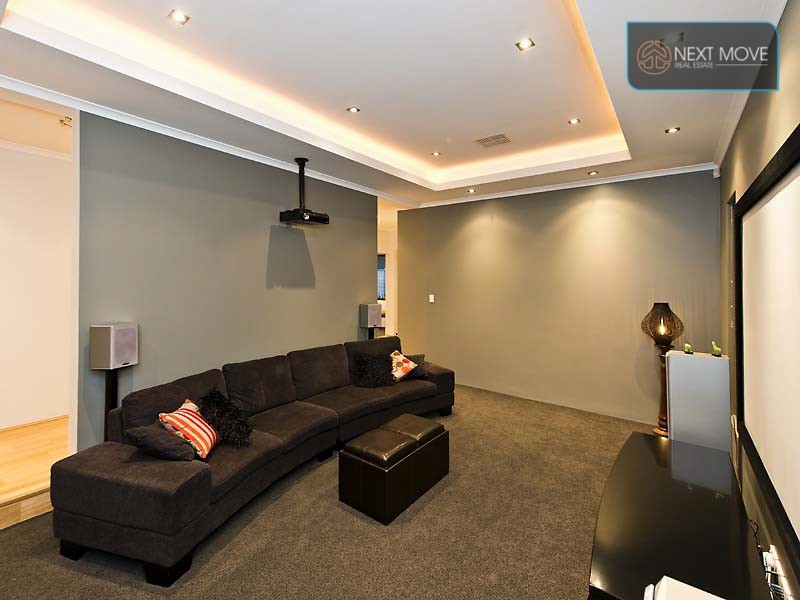 27 Keppell St, Willagee WA 6156