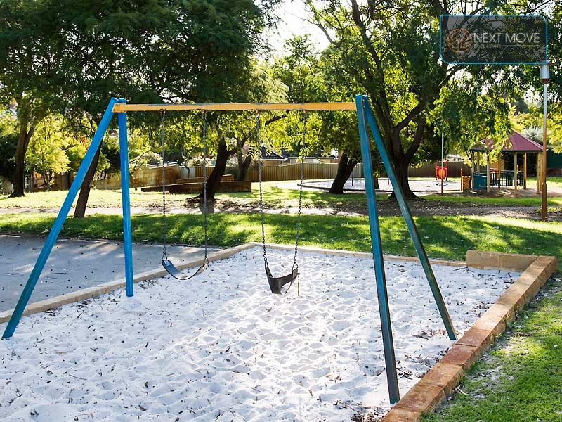 7 Keppell St, Willagee WA 6156