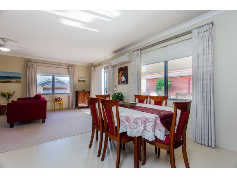 62/84 Foley Village Collick Street, Hilton WA 6163