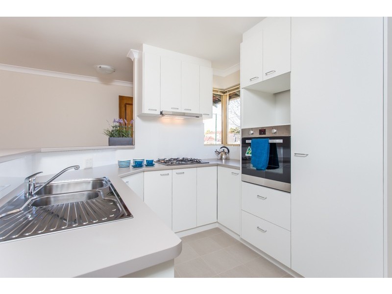 35/39 Faulkner Park Retirement Estate Elizabeth Street, Cloverdale WA 6105