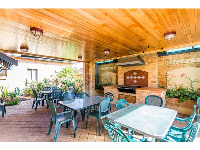 35/39 Faulkner Park Retirement Estate Elizabeth Street, Cloverdale WA 6105