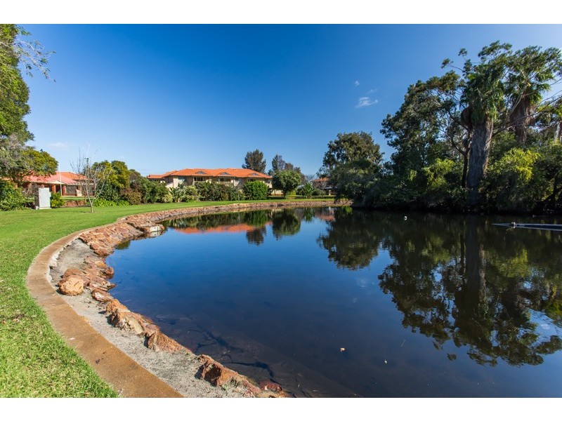 35/39 Faulkner Park Retirement Estate Elizabeth Street, Cloverdale WA 6105