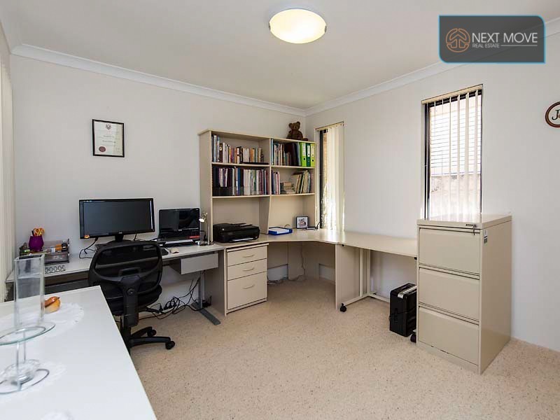 24 Milroy St, Willagee WA 6156