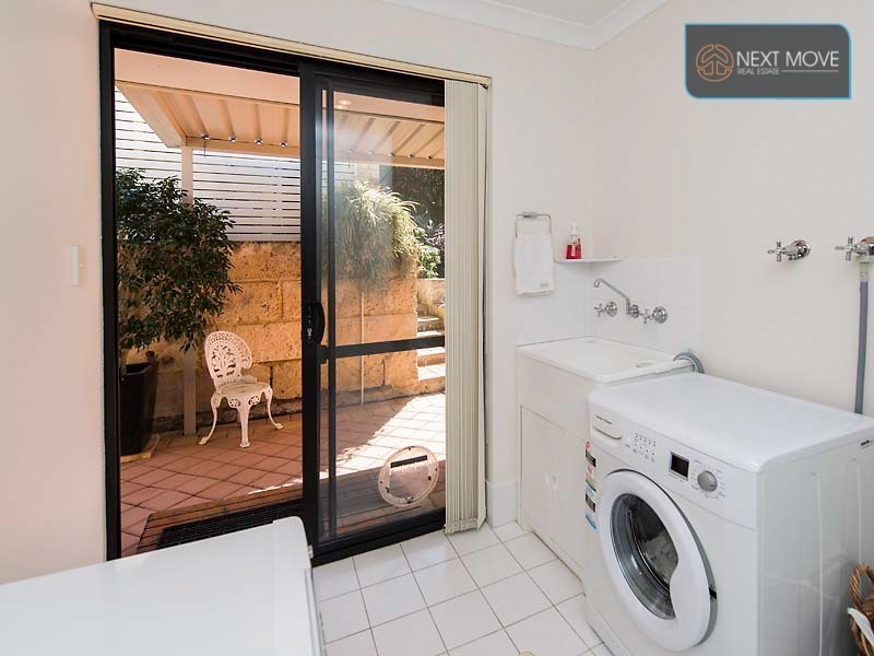 24 Milroy St, Willagee WA 6156