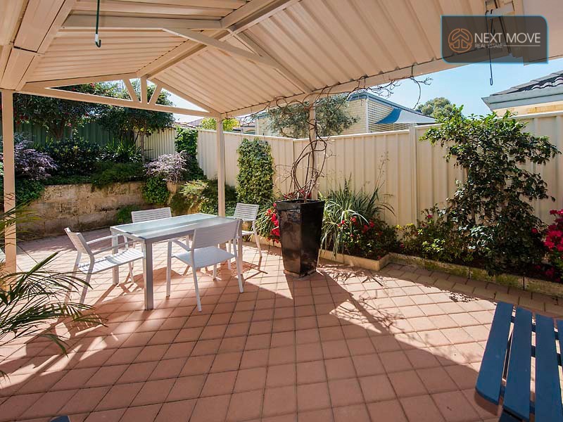 24 Milroy St, Willagee WA 6156