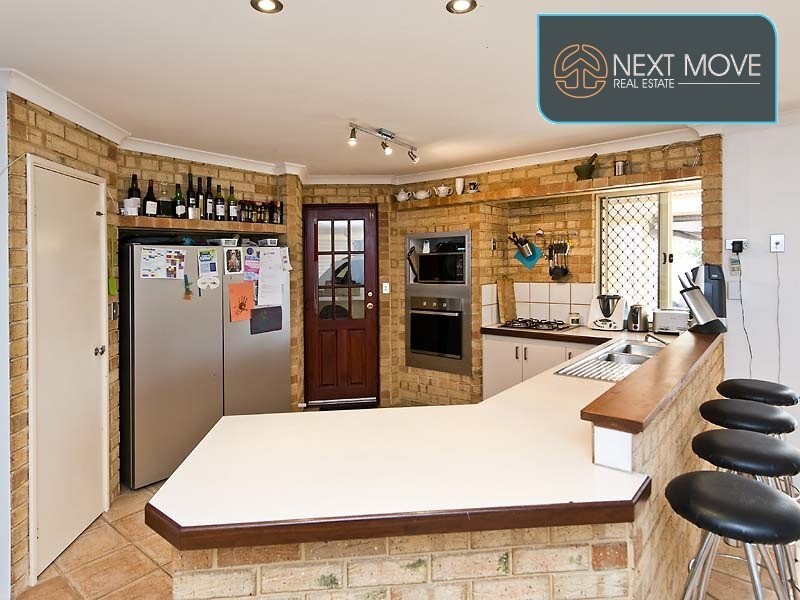 6 Gilbride Cove, Atwell WA 6164