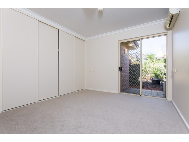 8/36 Margaret Hubery Village Fifth Avenue, Rossmoyne WA 6148