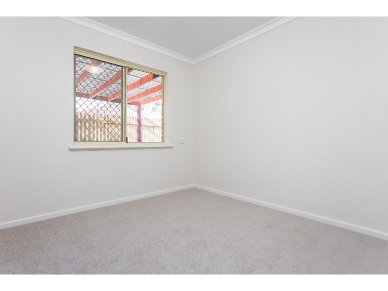 8/36 Margaret Hubery Village Fifth Avenue, Rossmoyne WA 6148