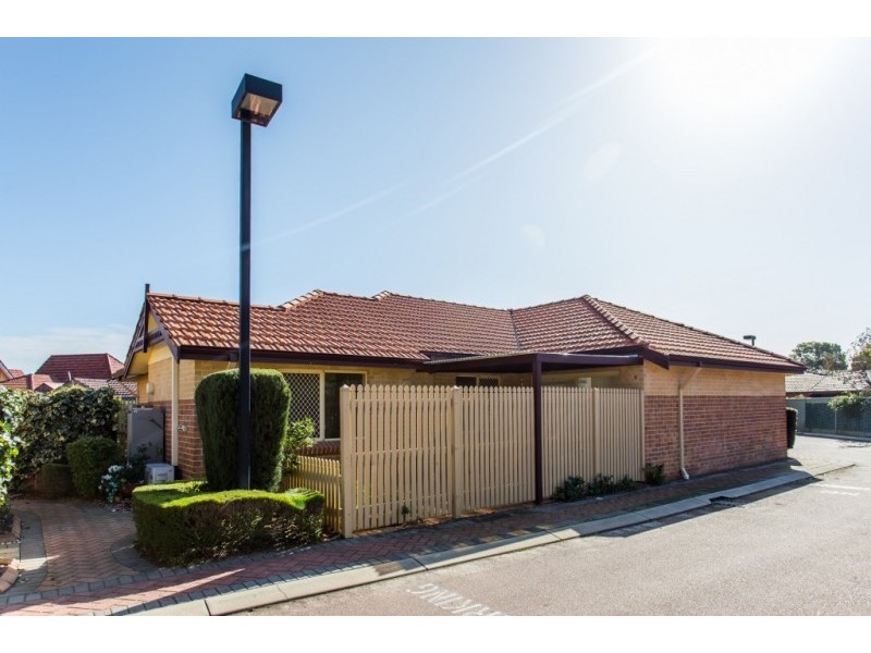 8/36 Margaret Hubery Village Fifth Avenue, Rossmoyne WA 6148