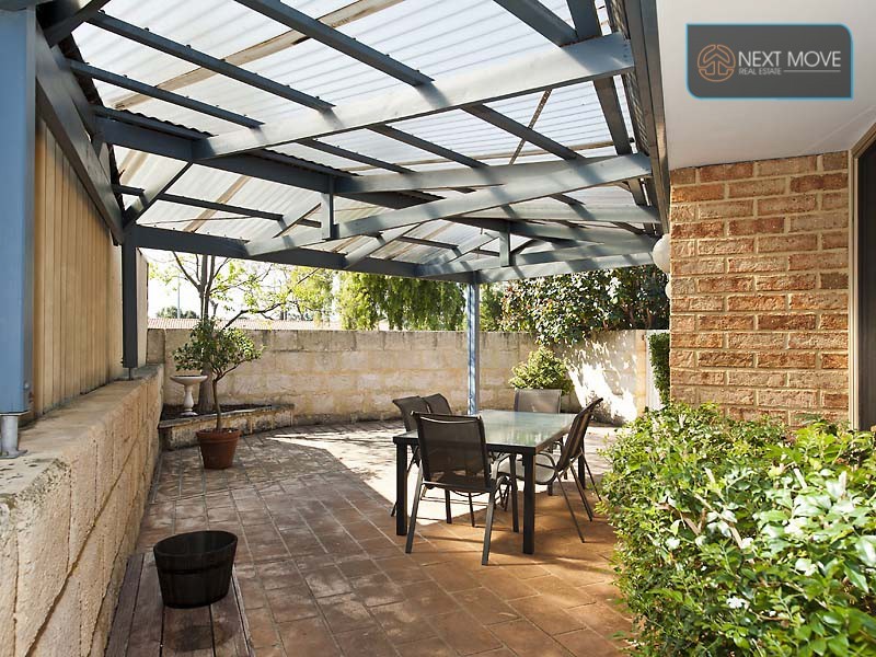 2 Lucas Street, Willagee WA 6156