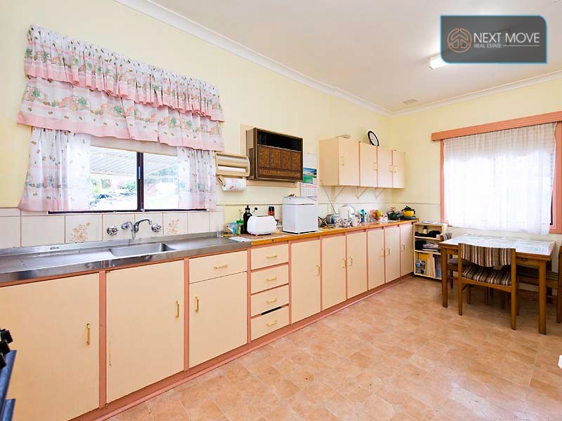 71 Arkwell Street, Willagee WA 6156