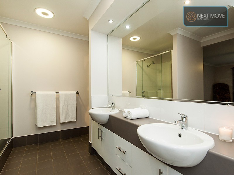 25 Moonlight Cove, Brentwood WA 6153