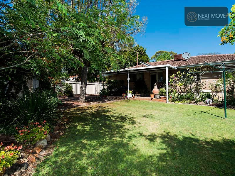 25 Wheyland St, Willagee WA 6156