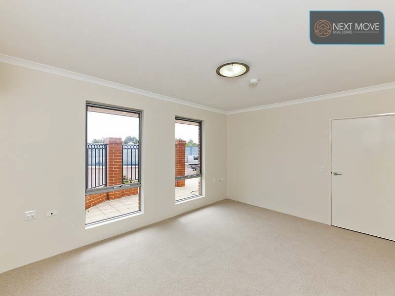 60/84 Foley Village, Collick Street, Hilton WA 6163