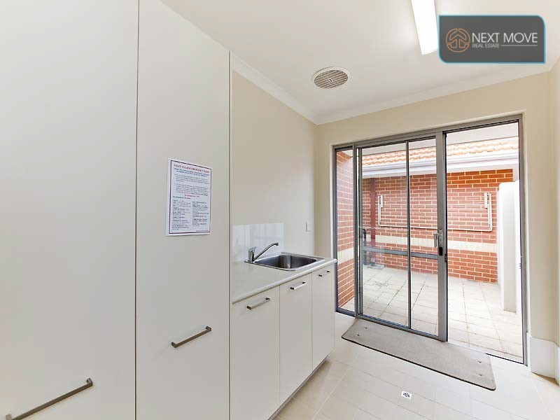 60/84 Foley Village, Collick Street, Hilton WA 6163