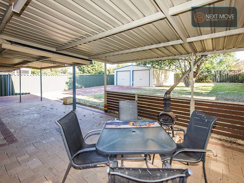 19 Radney St, Willagee WA 6156