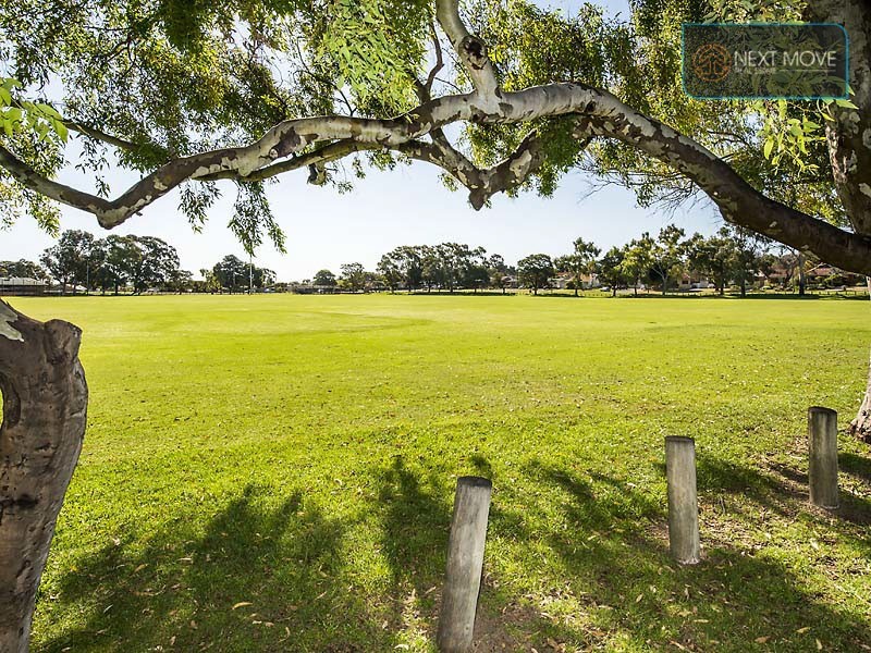 19 Radney St, Willagee WA 6156