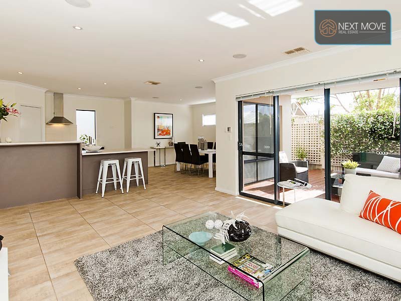 7b Potts St, Melville WA 6156