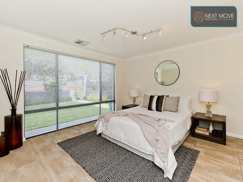 7b Potts St, Melville WA 6156