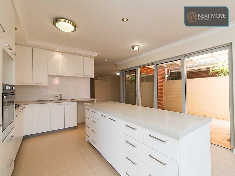 24/84 Foley Village, Collick Street, Hilton WA 6163