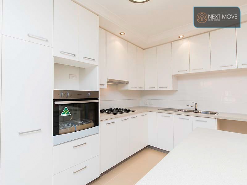 24/84 Foley Village, Collick Street, Hilton WA 6163