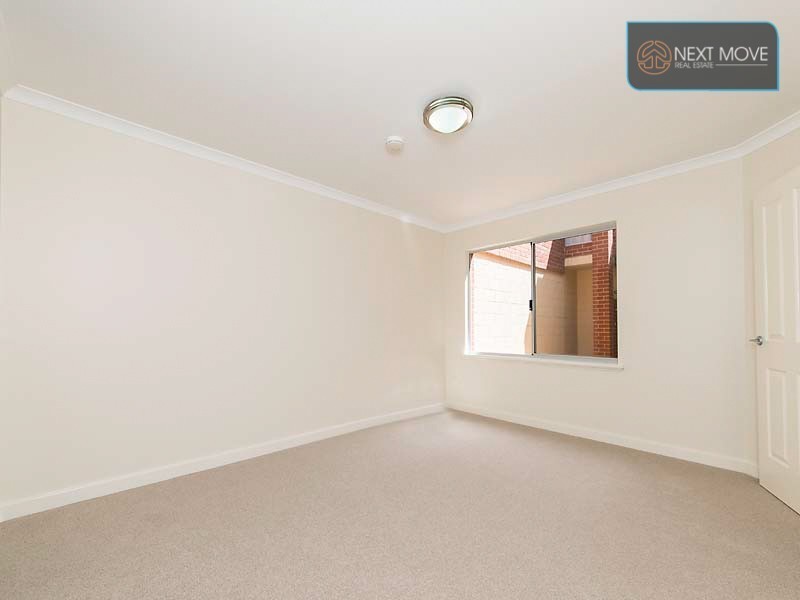 24/84 Foley Village, Collick Street, Hilton WA 6163