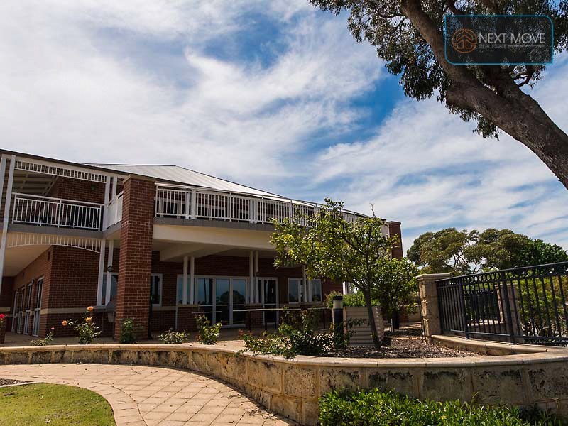 24/84 Foley Village, Collick Street, Hilton WA 6163