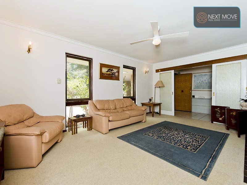 23 Engler St, Booragoon WA 6154