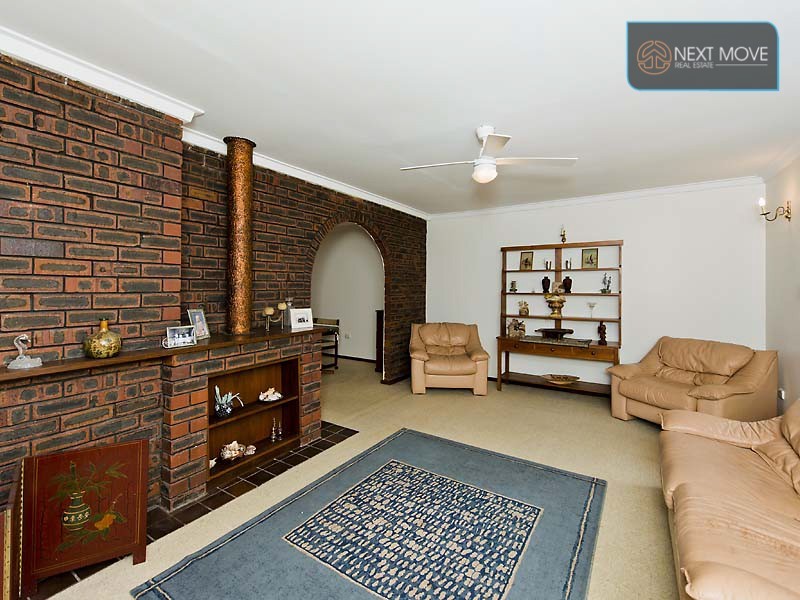 23 Engler St, Booragoon WA 6154