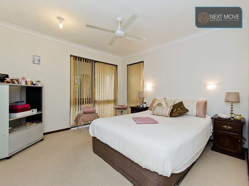 23 Engler St, Booragoon WA 6154