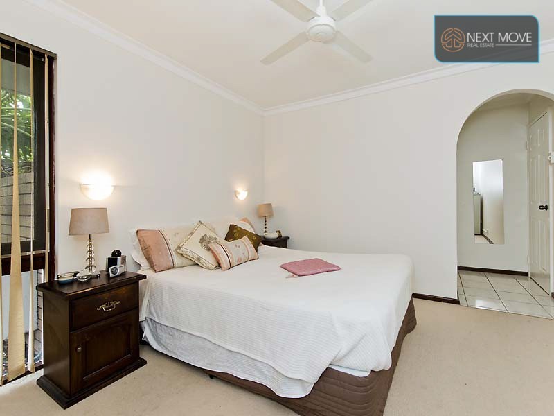 23 Engler St, Booragoon WA 6154