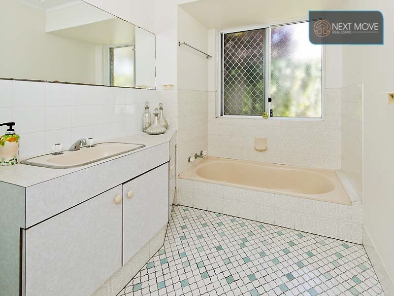 23 Engler St, Booragoon WA 6154