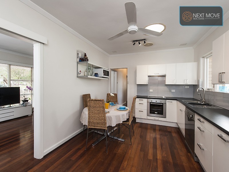 18 Radney St, Willagee WA 6156