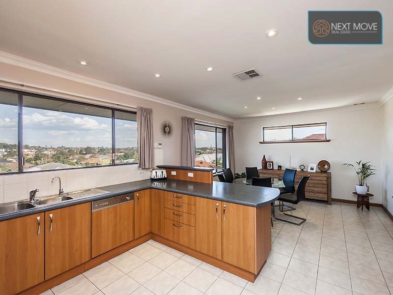 298 Hamilton Rd, Spearwood WA 6163