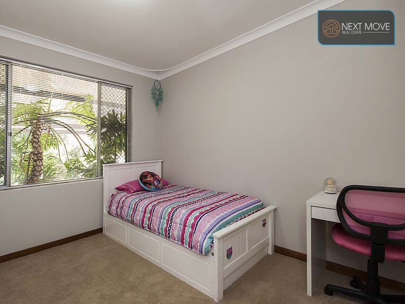 9 Moorhouse St, Willagee WA 6156