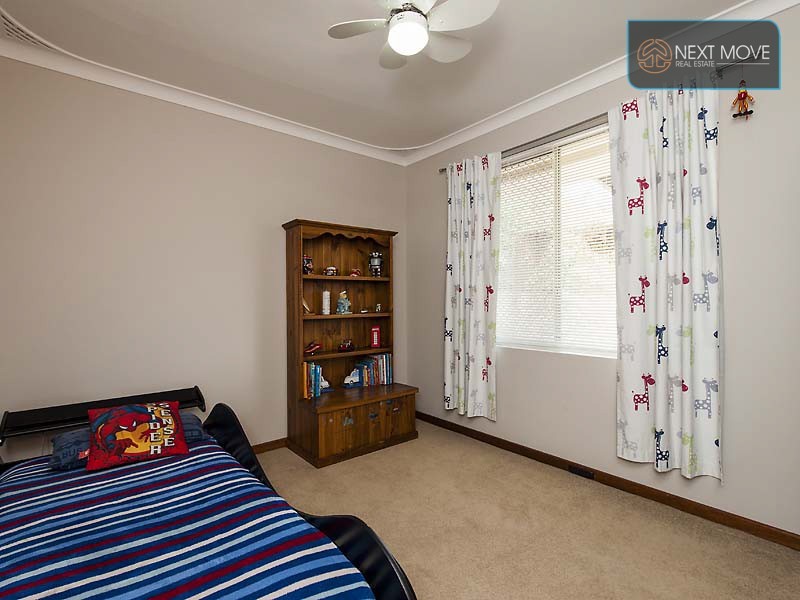 9 Moorhouse St, Willagee WA 6156