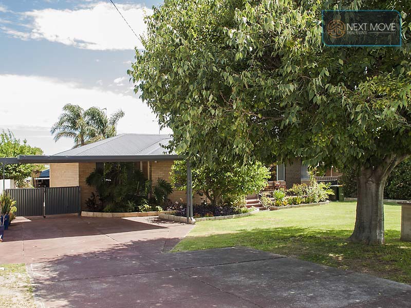 9 Moorhouse St, Willagee WA 6156