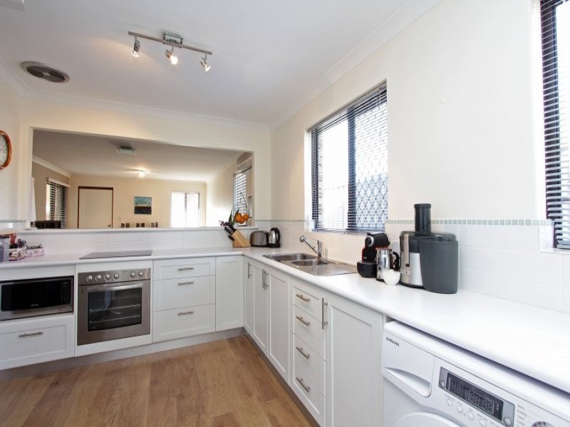 4/19 Axford Street, Como WA 6152