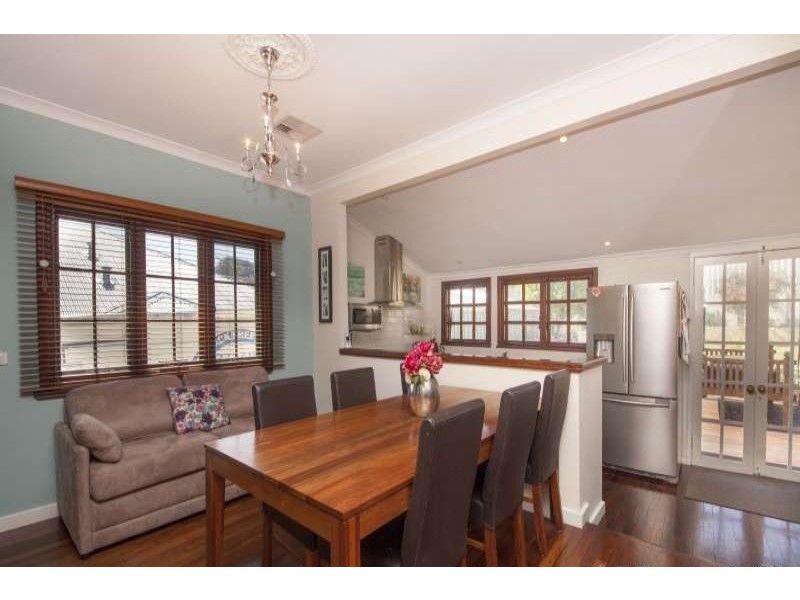 5 Bartlett St, Willagee WA 6156