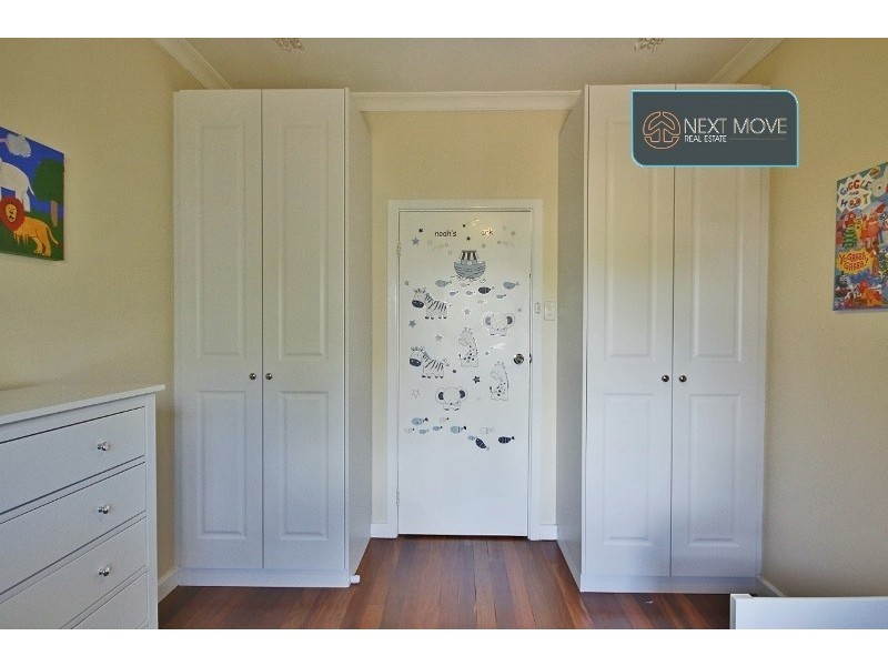 8 Dunford St, Willagee WA 6156