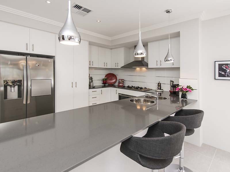 135 Clontarf Road, Hamilton Hill WA 6163