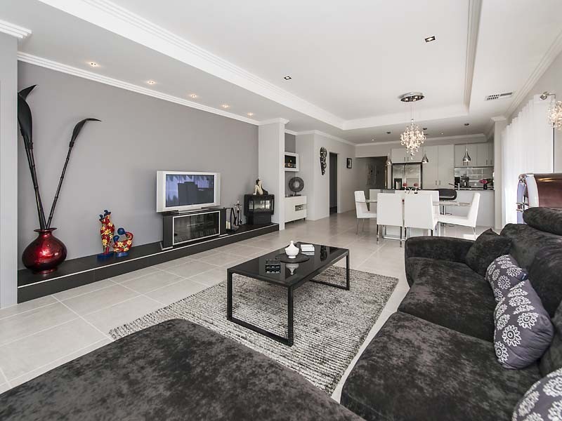 135 Clontarf Road, Hamilton Hill WA 6163