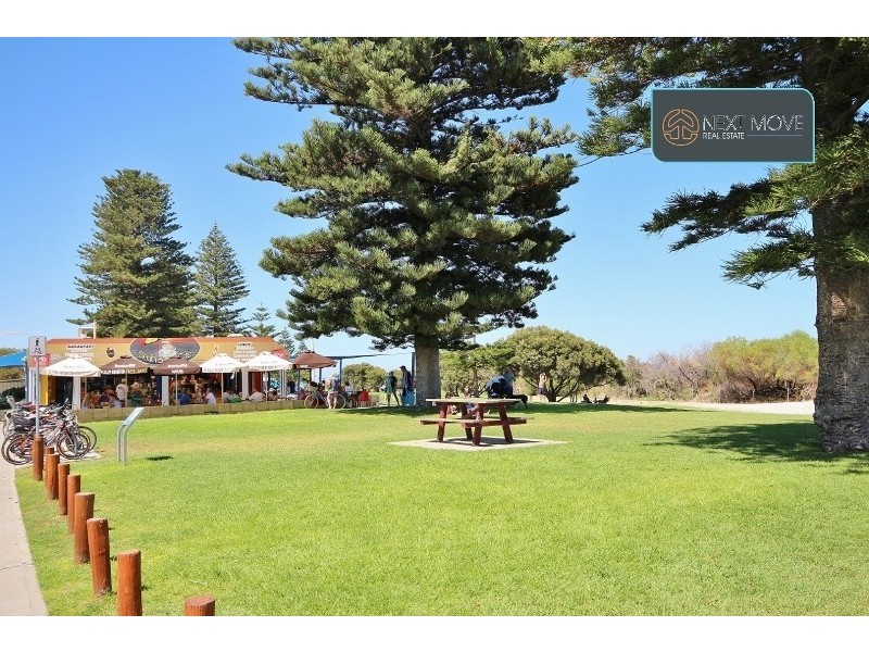 135 Clontarf Road, Hamilton Hill WA 6163