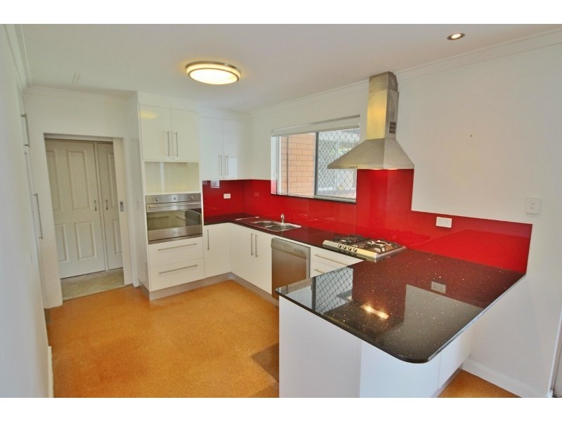 6 Stainer St, Willagee WA 6156