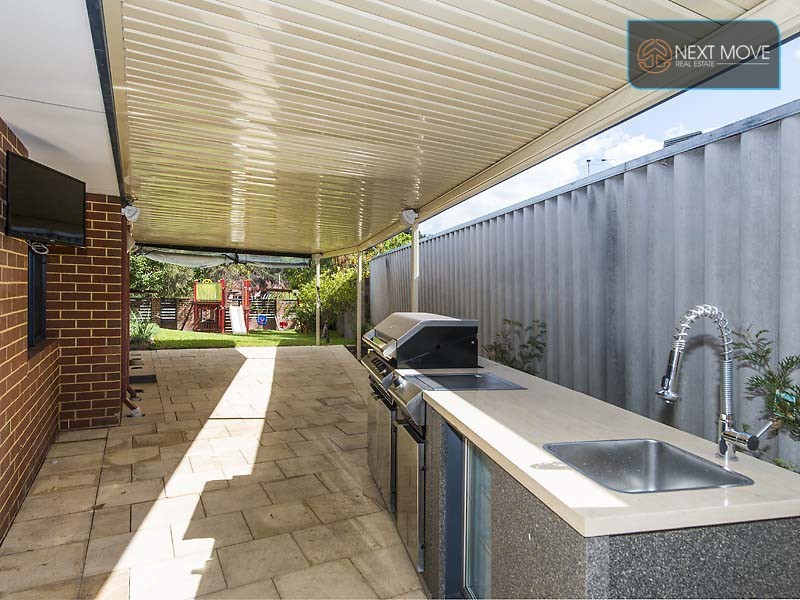 3 Bartlett St, Willagee WA 6156