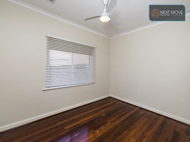 4 Worley St, Willagee WA 6156